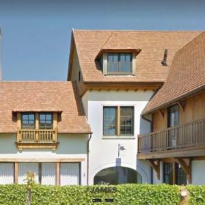 Exclusieve design villa met zwembad aan Knokke Golf