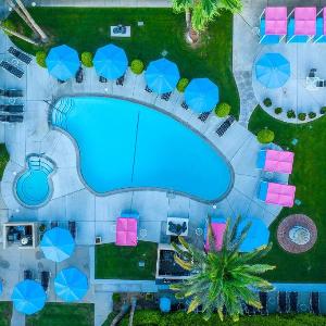 INNdulge Iconic Gay Men's Resort