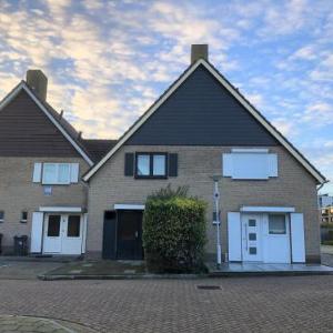 Esdoornstraat 4