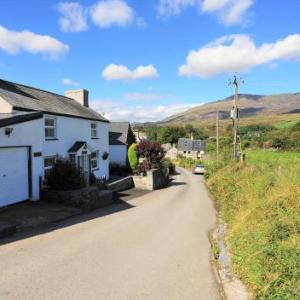 Glan Dwr Holiday Cottage