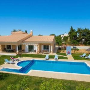 Villa Viana by Villa Plus