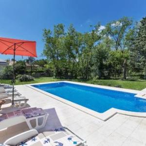 Villa Ana