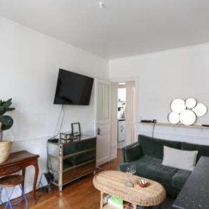 Charming 3 room flat near metro 50m from Paris
