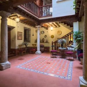 LUX San Miguel