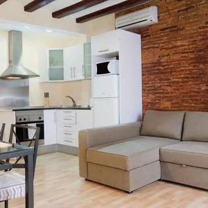 Perfectly Located 2-bedroom Place Near Ramblas