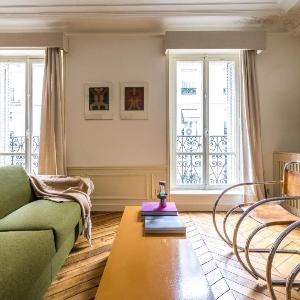 Refined and Gorgeous Parisian Flat