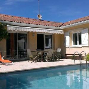 Villa with 3 bedrooms in Tarnos with private pool enclosed garden and WiFi