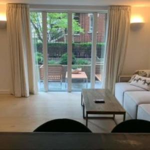Luxurious Renovated Spacious Little Venice flat