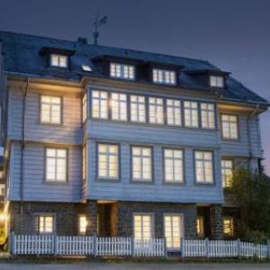 Familienzimmer mit Bergblick - a53639