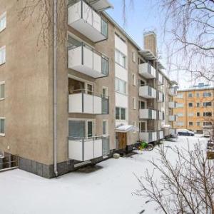 WeHost A Top-Floor Remote Work -Friendly Apartment with a large balcony in a Bohemic Machine Shop Area WeHost @Inkoonkatu