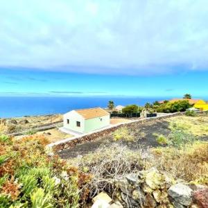 Casa rural con vistas al mar y BBQ El Hiero