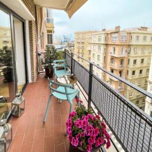 Beautiful BRIGHT apartment with BALCONY in MALAGA