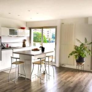 Nice bright apartment with balcony