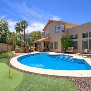 Luxury Getaway - Outdoor Living Multi-Sport Court home