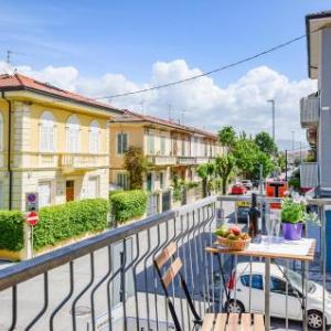 Awesome Apartment In Viareggio With Wifi