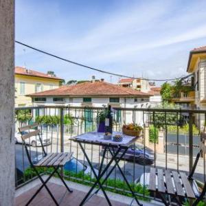 Cozy Apartment In Viareggio With Wifi