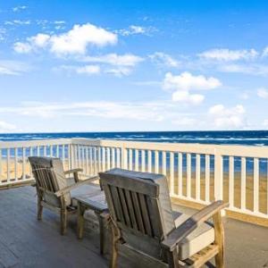 Song Beachfront - Water-View Decks - On the Sand! home