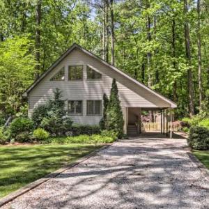 Lovely Ocean Pines Home with Loft and Pool Access