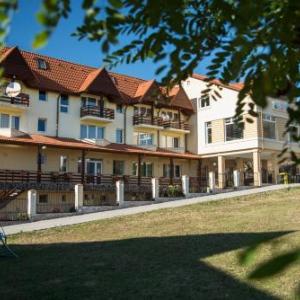 Pensiunea Carmen - Bikers Friendly Nest