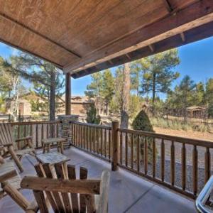 Cozy Torreon Cottage with Deck in Show Low!