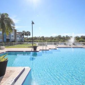 Viagem Beautiful 2BR Balcony Pool Gym