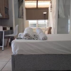 Sky Apartment - Athens Center 5 BD 4 BATH