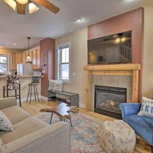 Cozy Granby Home with Deck Less Than 3 Mi to Ski and Golf