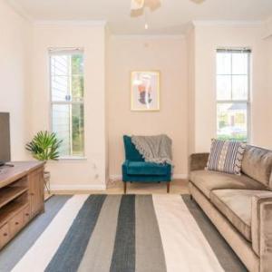 Viagem Durham Beautiful 2BR Patio and Parking