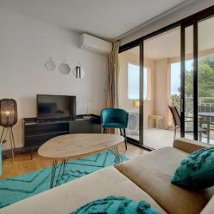 Upstays - 2 Rooms - Renovated - Pool - Air