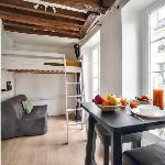 Cosy Mezzanine Studio in the Heart of Paris (4)