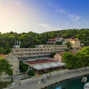 Delfin Hvar Hotel