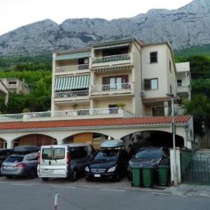 Apartments Lovre