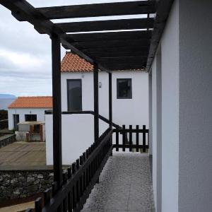 Beautiful One Bedroom Apartment near the sea in Sao Roque do Pico