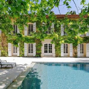 Bastide Provencale de charme 14 voyageurs 5 mn mer