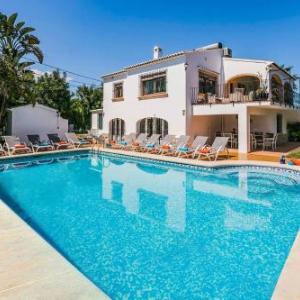 Villa in Xabia Sleeps 14 with Pool Air Con and WiFi