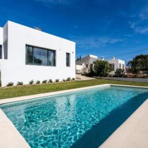 Villa in Benitachell Sleeps 6 with Pool Air Con and WiFi