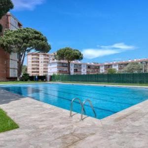 Vall de ribes Apartament per 4 persones amb piscina comunitària a prop de Port d'Aro