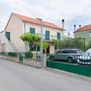 Apartments Ivana