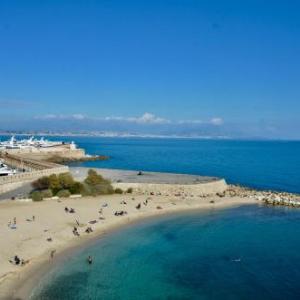 Artistic Antibes Apartment