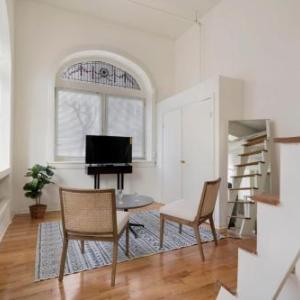 Top Location Studio Near Rittenhouse Square