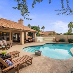 Beautiful Scottsdale Escape with Heated Pool and Spa