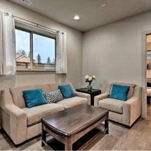 Exceptional Vacation Home in Kirkland apts