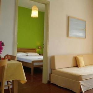 Skyros Apartments Sleeps 3 - 4 Magazia