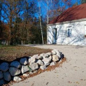 Gîte Vallières-les-Grandes 2 pièces 2 personnes - FR-1-491-288