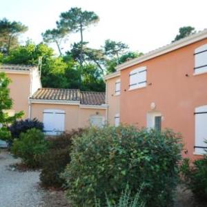 House with 3 bedrooms in La Tremblade with enclosed garden and WiFi