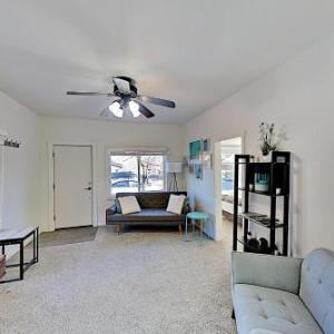 Walkable Galveston Corridor Gem with Home Office home