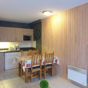 Appartement cosy avec piscine 4 pers Les Orres 1800 - FR-1-322-432