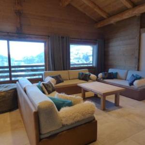 Luxueux 6 pièces avec sauna hammam et jacuzzi à 300m du centre et au pied des télécabines! - FR-1-458-95