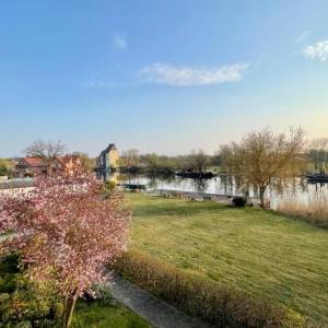 Neu! Appartement direkt an der Havel