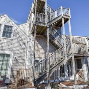 133A Three Newly Renovated Condos with Beach Access Private Patio and Roof Deck with Water Views